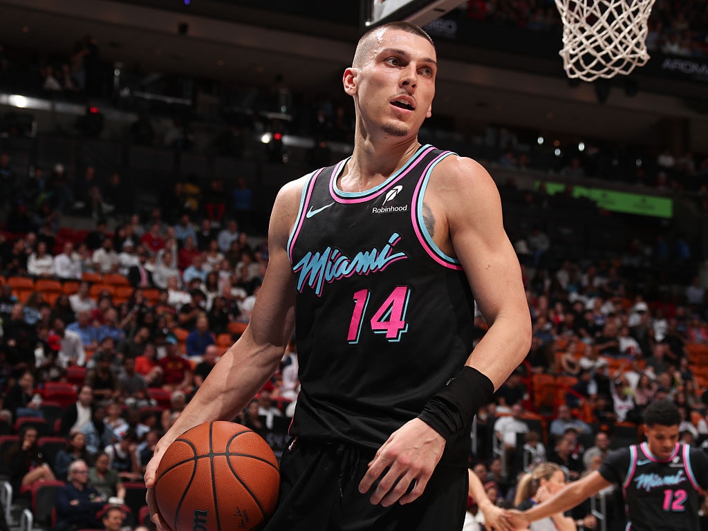 NBA Monday Night: Daniels, Edwards, Wemby Deliver Electrifying Highlights