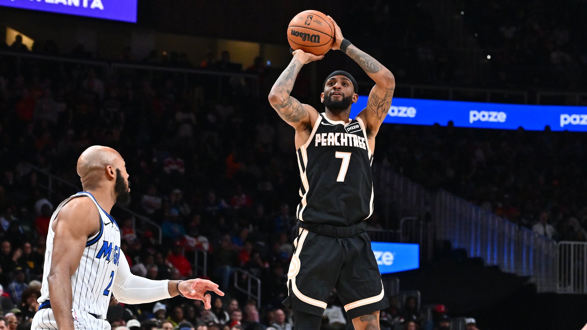 Starting 5: Hawks, Lakers stay hot; Looking ahead to Tuesday's slate