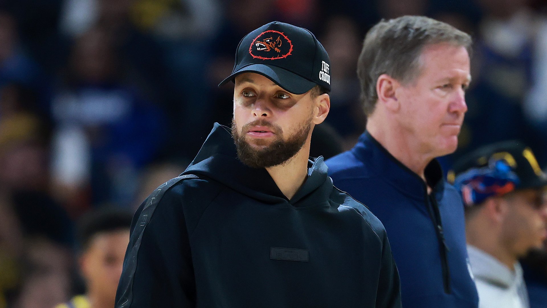 Report: Stephen Curry to miss at least 10 more days