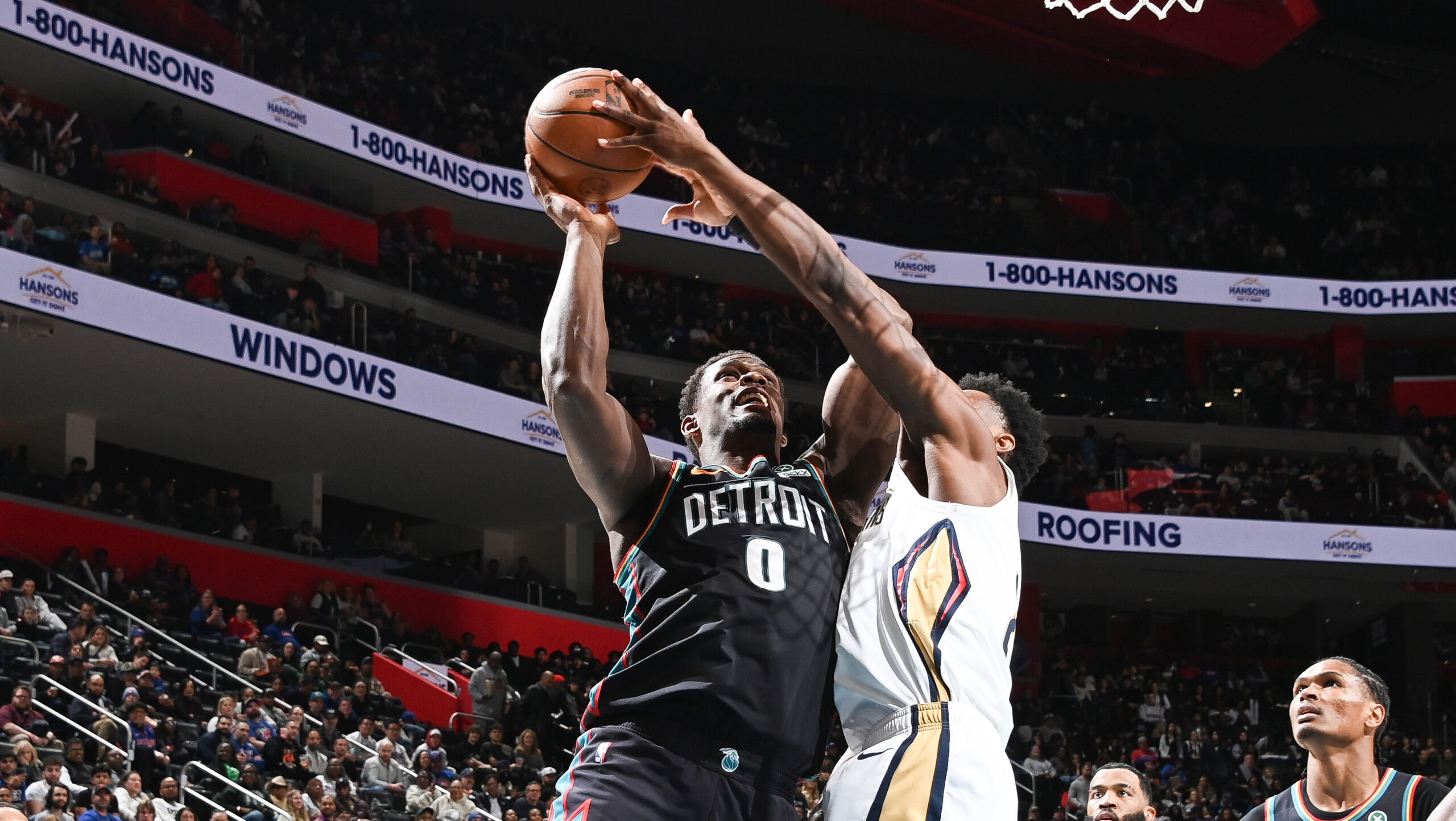 Hornets Shock Knicks, Banchero Sparks Magic on Thrilling NBA Thursday