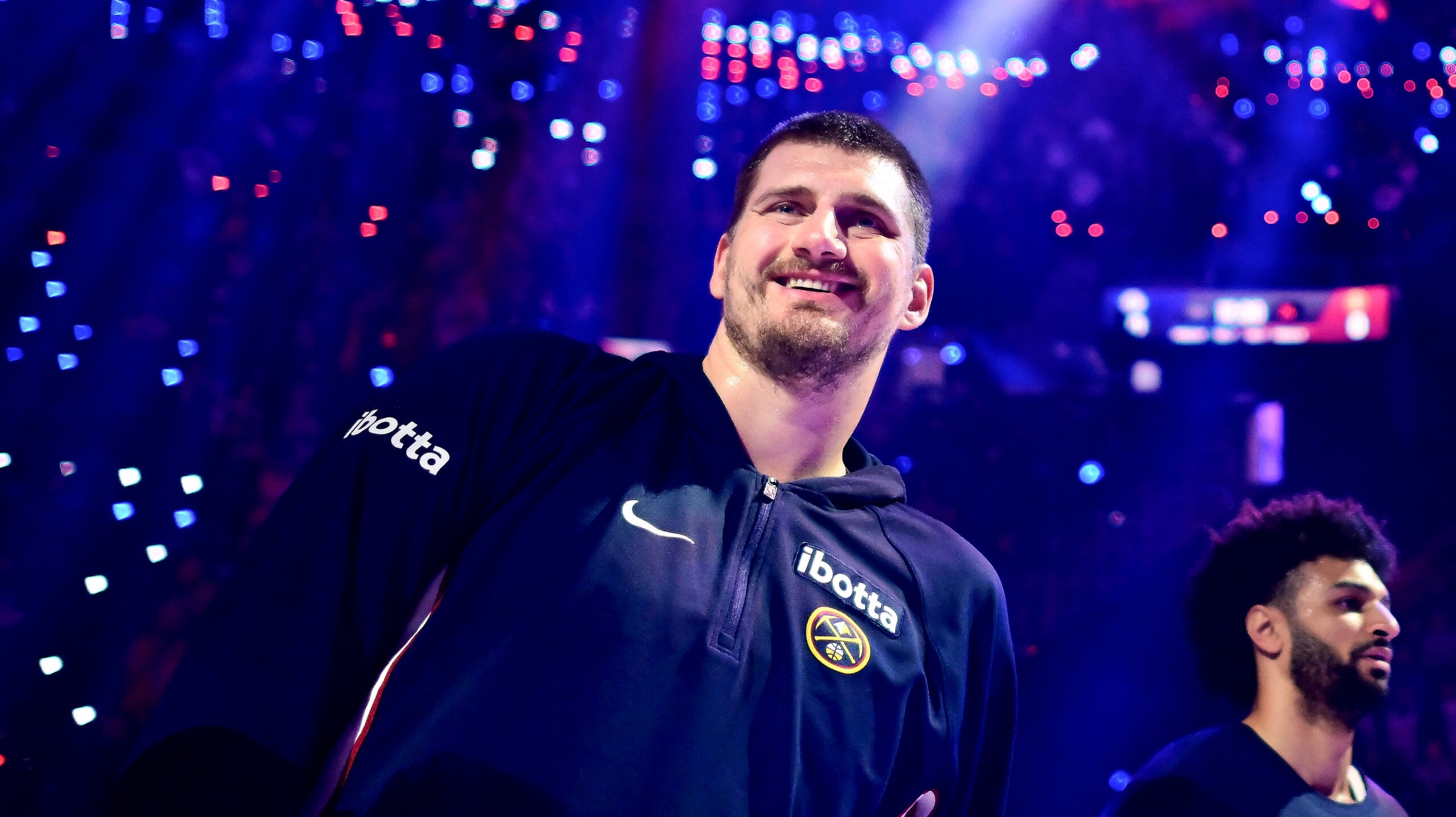 Trending Topics: Who are top 6 teams in West?