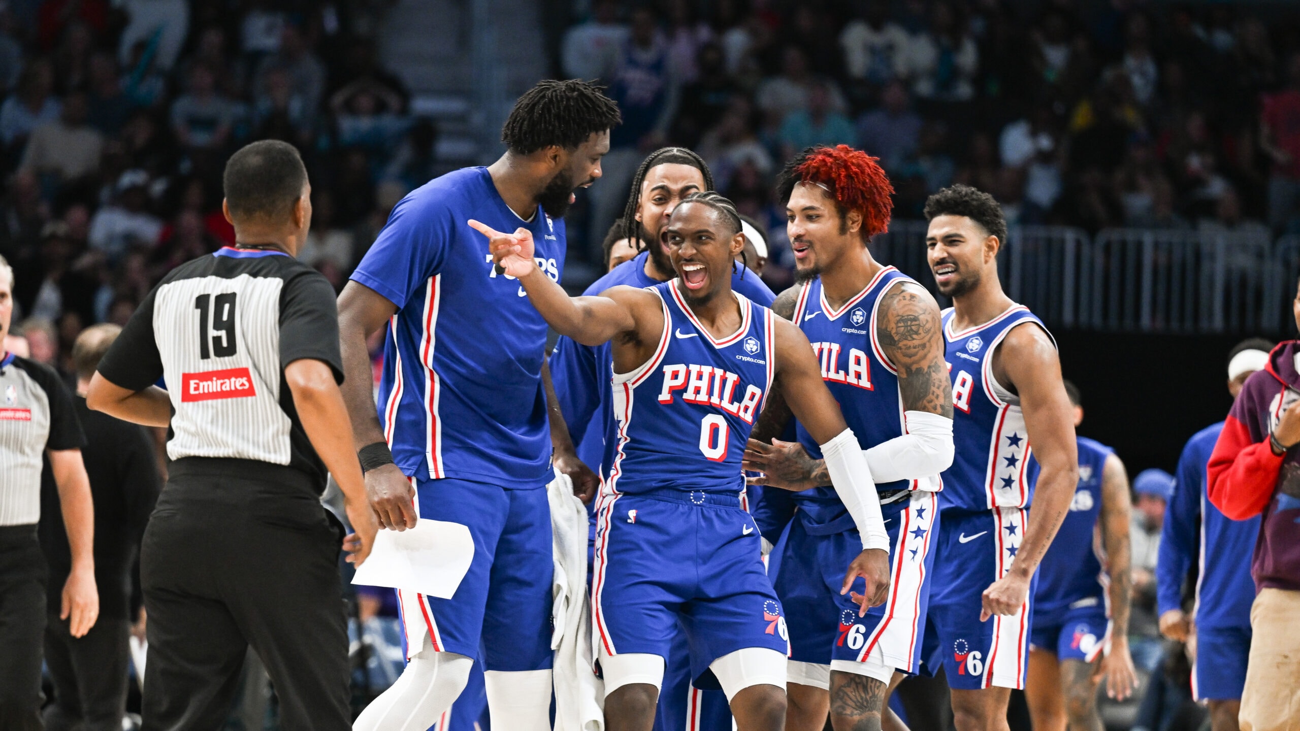 Actualizaciones en vivo: Puntuaciones, actualizaciones y momentos destacados en toda la NBA