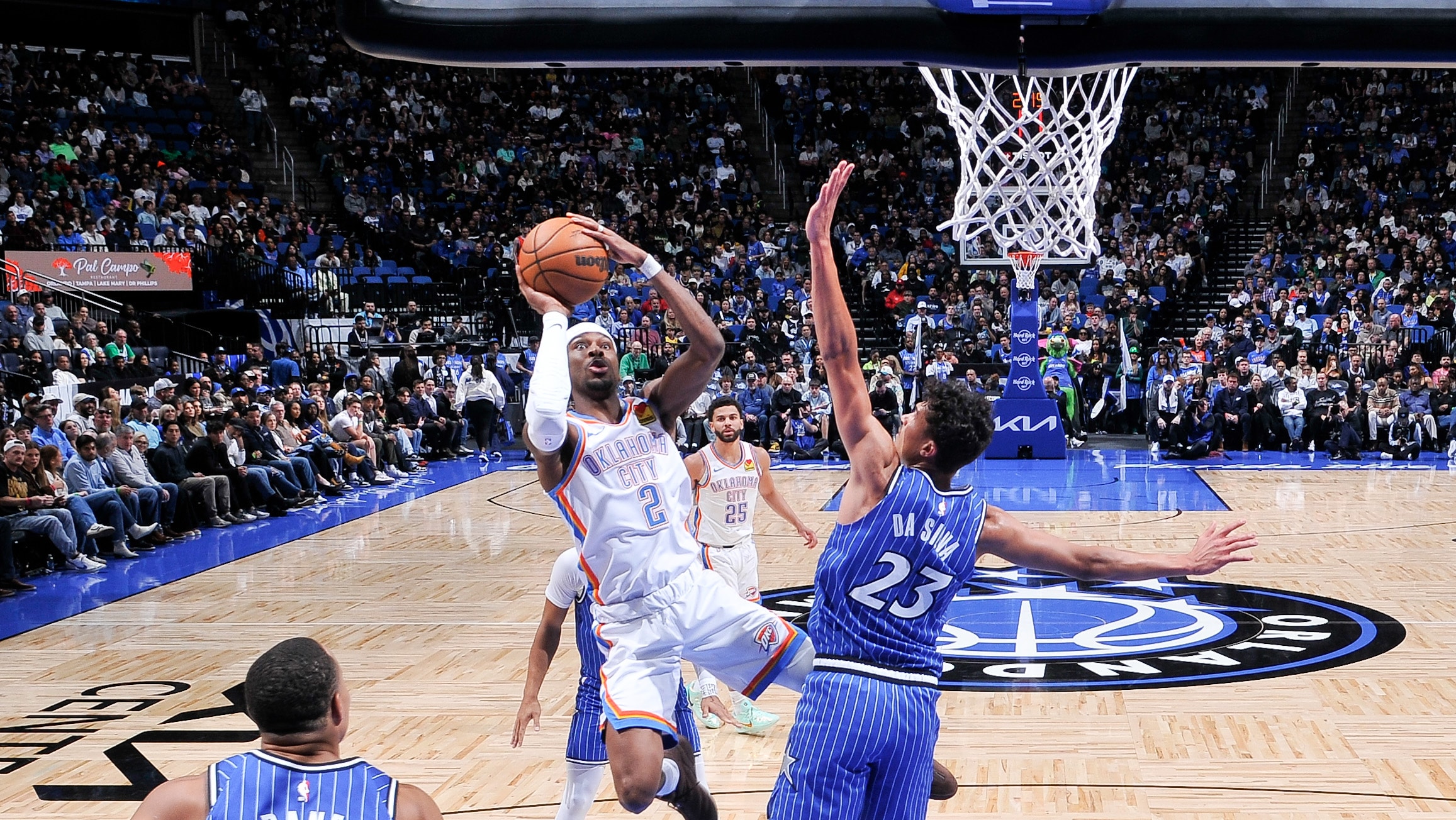 Thunder claim 9th straight, clinch spot in playoffs