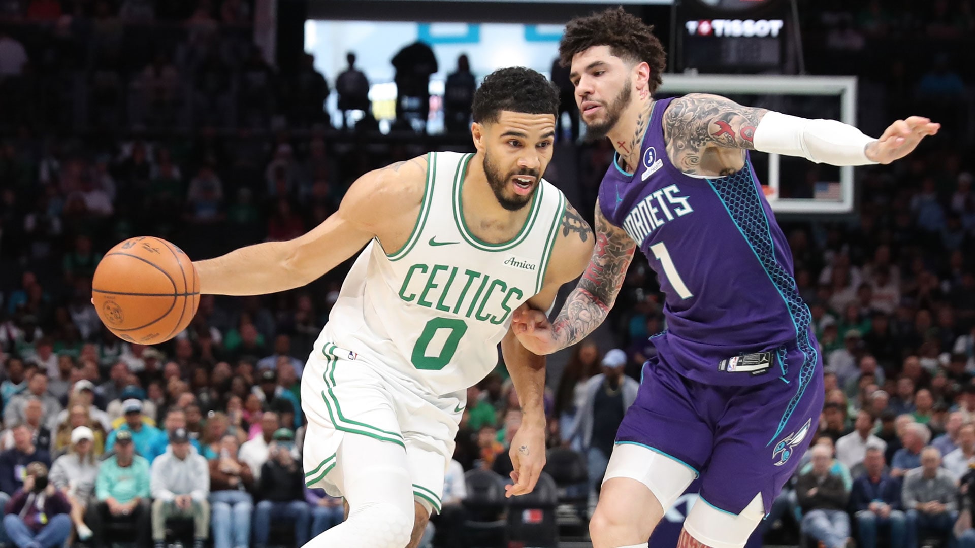 Tatum scores 32 as Celtics clinch playoff spot