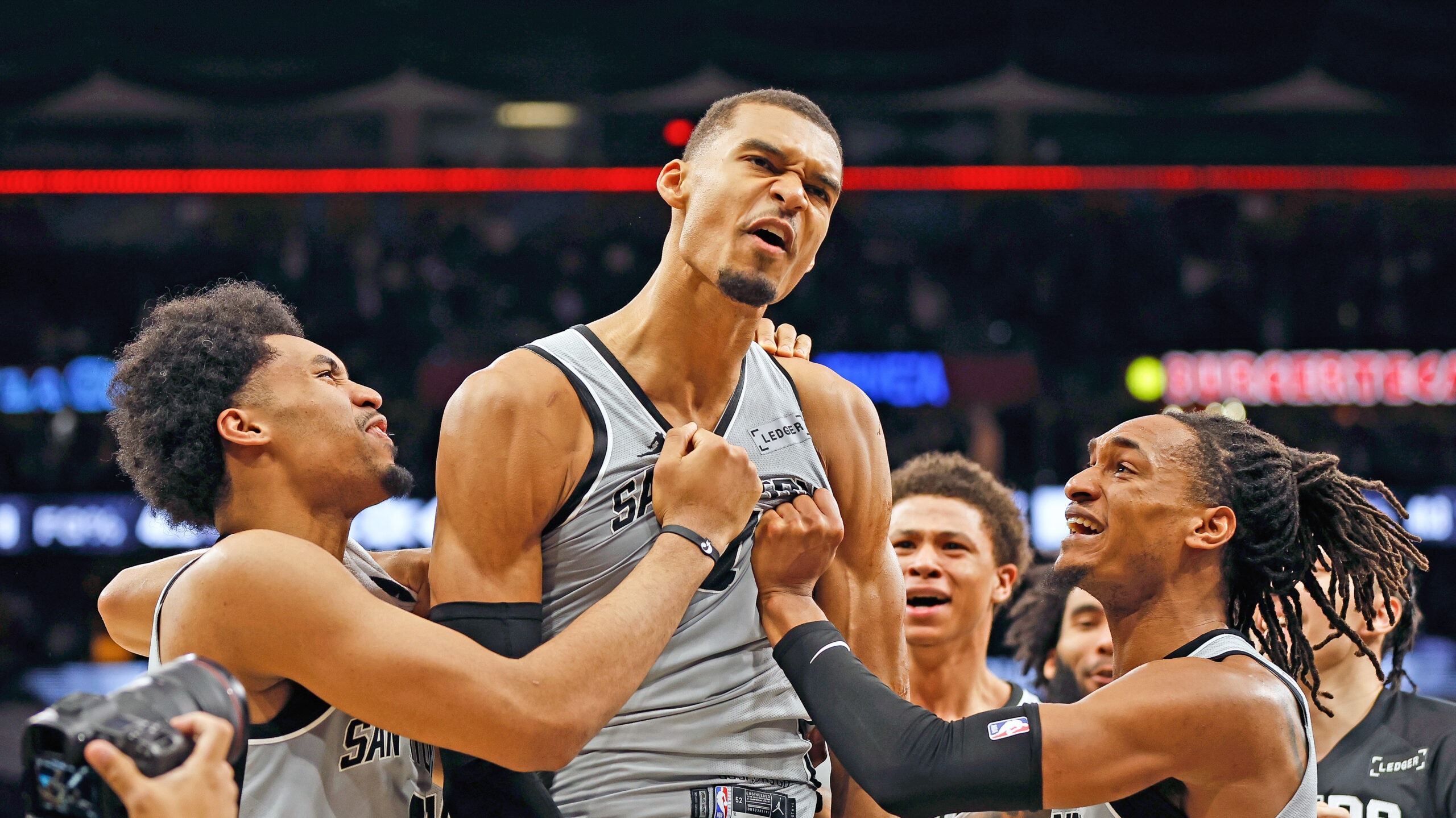 Courtside Countdown - Top 10 Plays of the Week - March 26, 2026