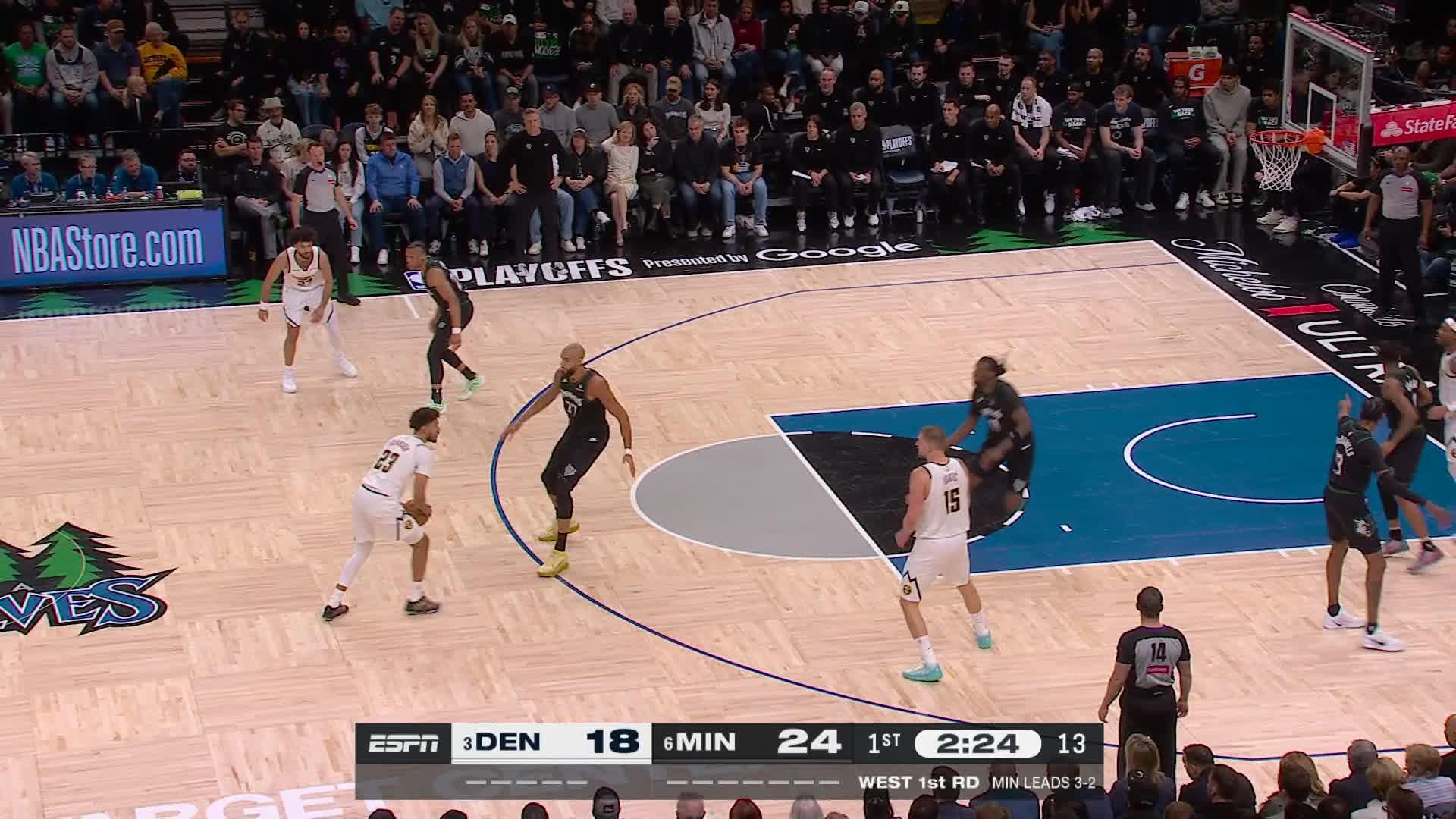 Cameron Johnson dials from long distance
