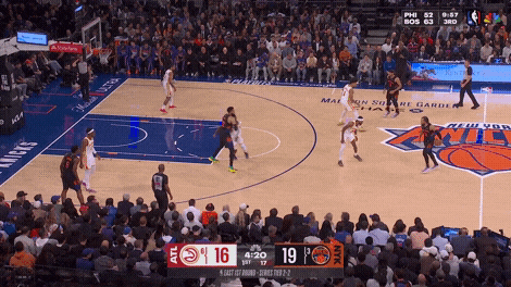 Karl-Anthony Towns spin move vs. Jonathan Kuminga