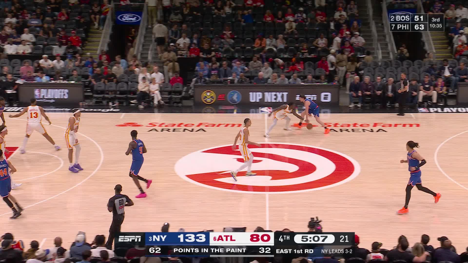 Keaton Wallace throws it down