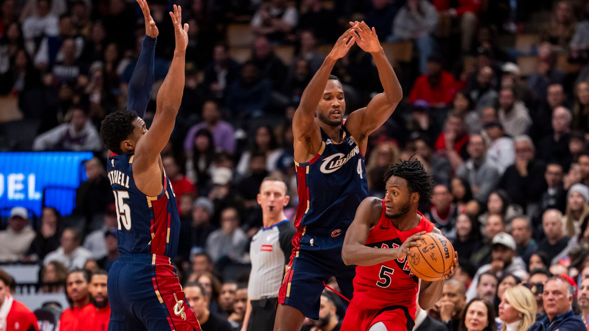 NBA Playoffs: What to expect in Cavaliers-Raptors series