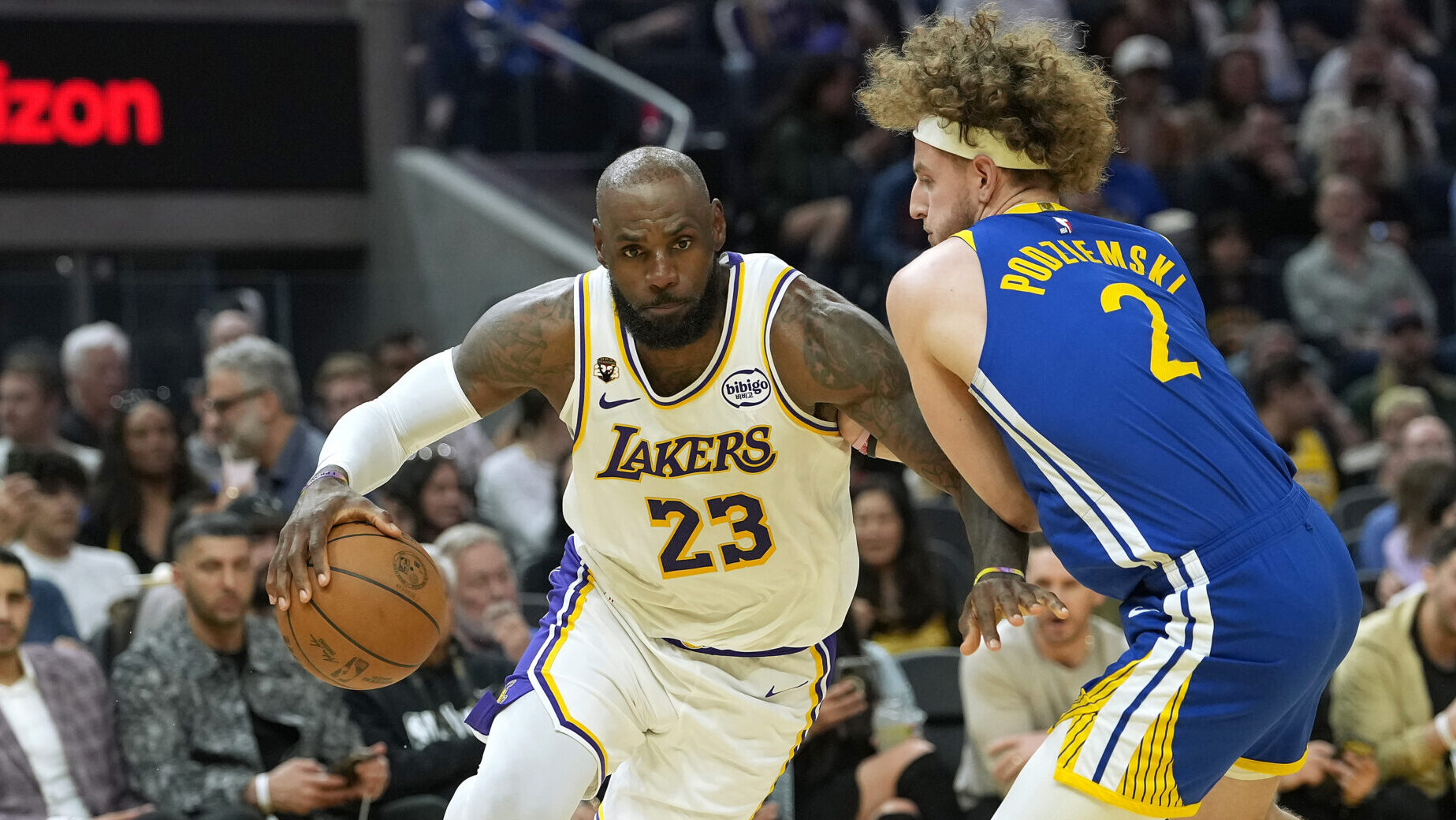NBA Thrills: LeBron, Brunson Shine as Playoff Races Tighten
