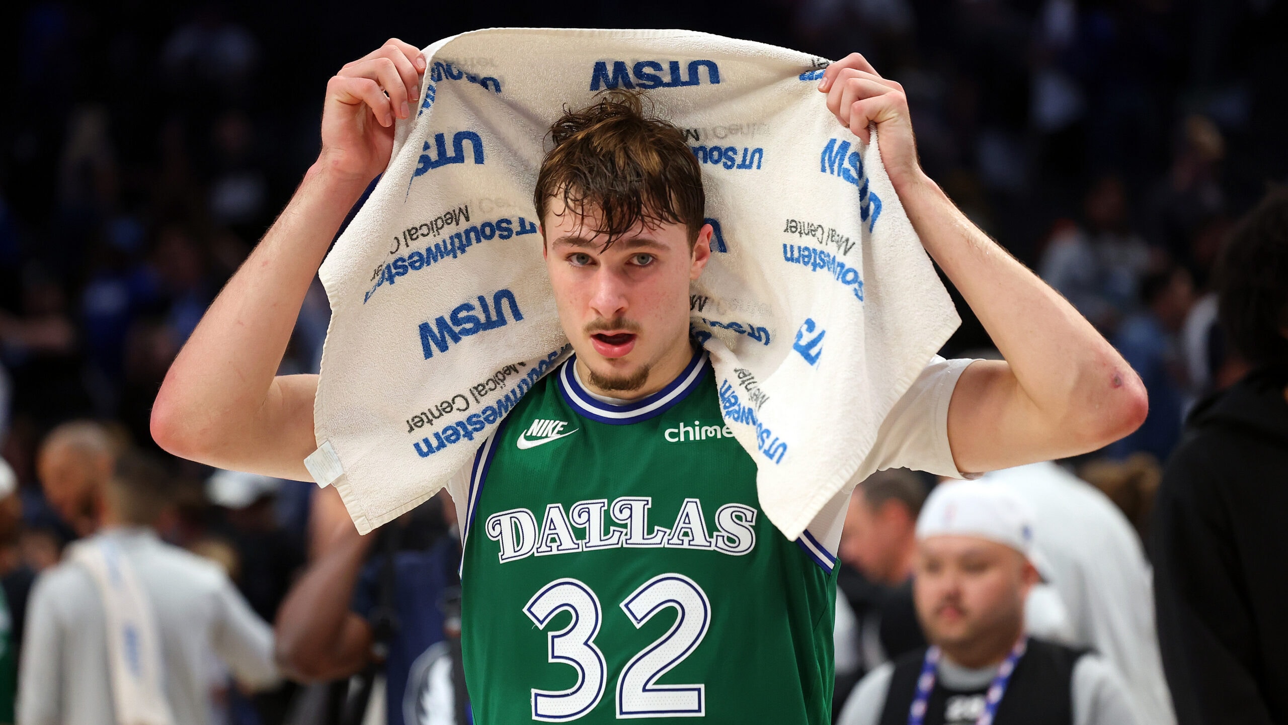 Mavs rookie Cooper Flagg scores 51 points to become 1st teen to reach 50 in an NBA game