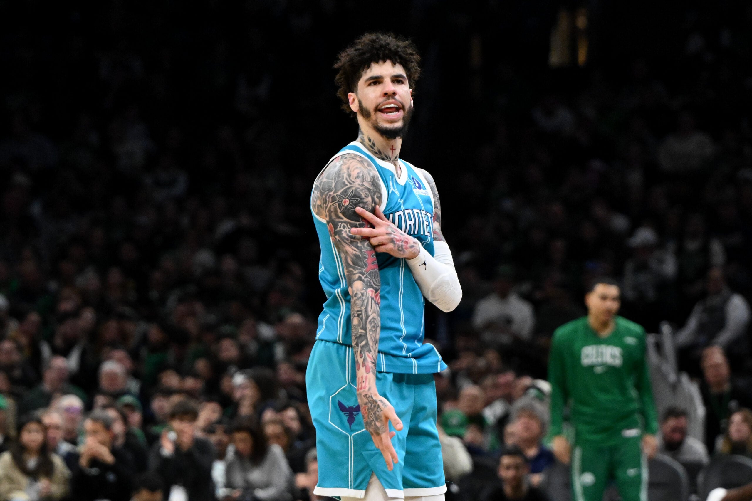 Live Updates: Hornets-Celtics, Lakers-Thunder and Suns-Rockets in a action-packed NBA night