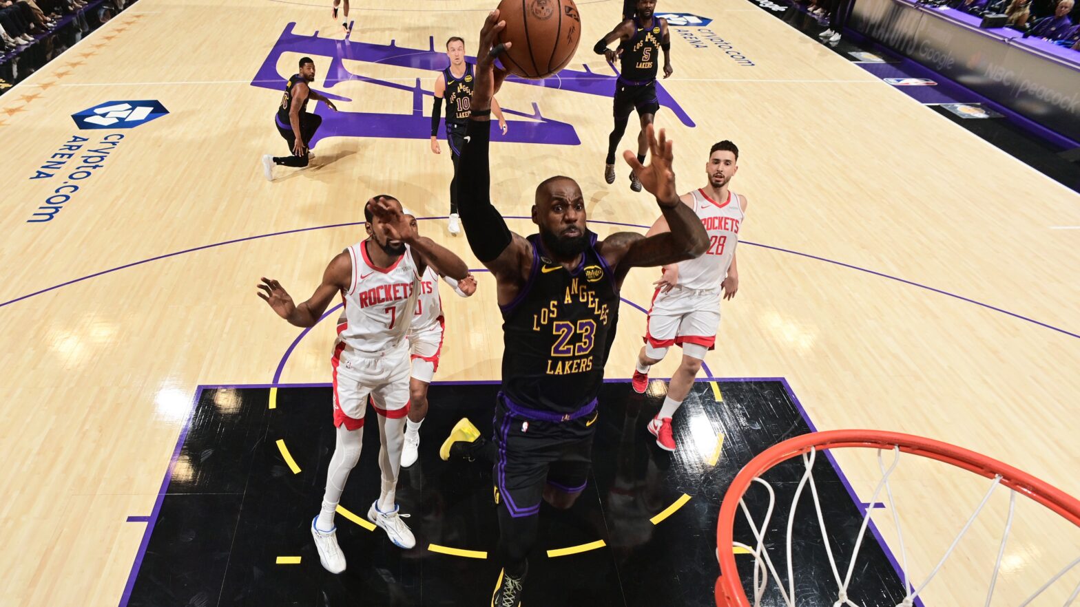 Live Updates: KDs Rockets face LeBrons Lakers