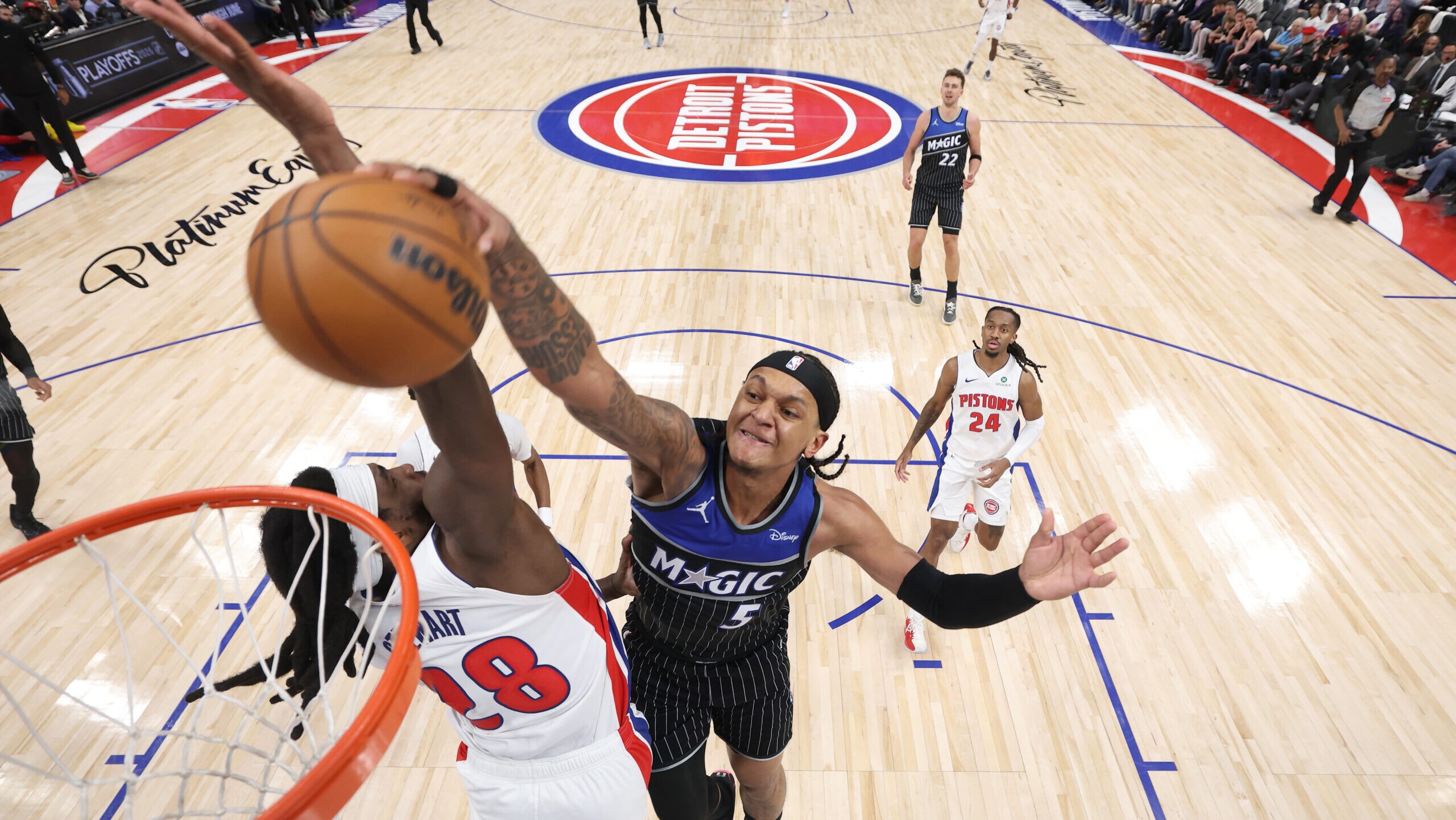 3 things to watch in Pistons-Magic Game 3