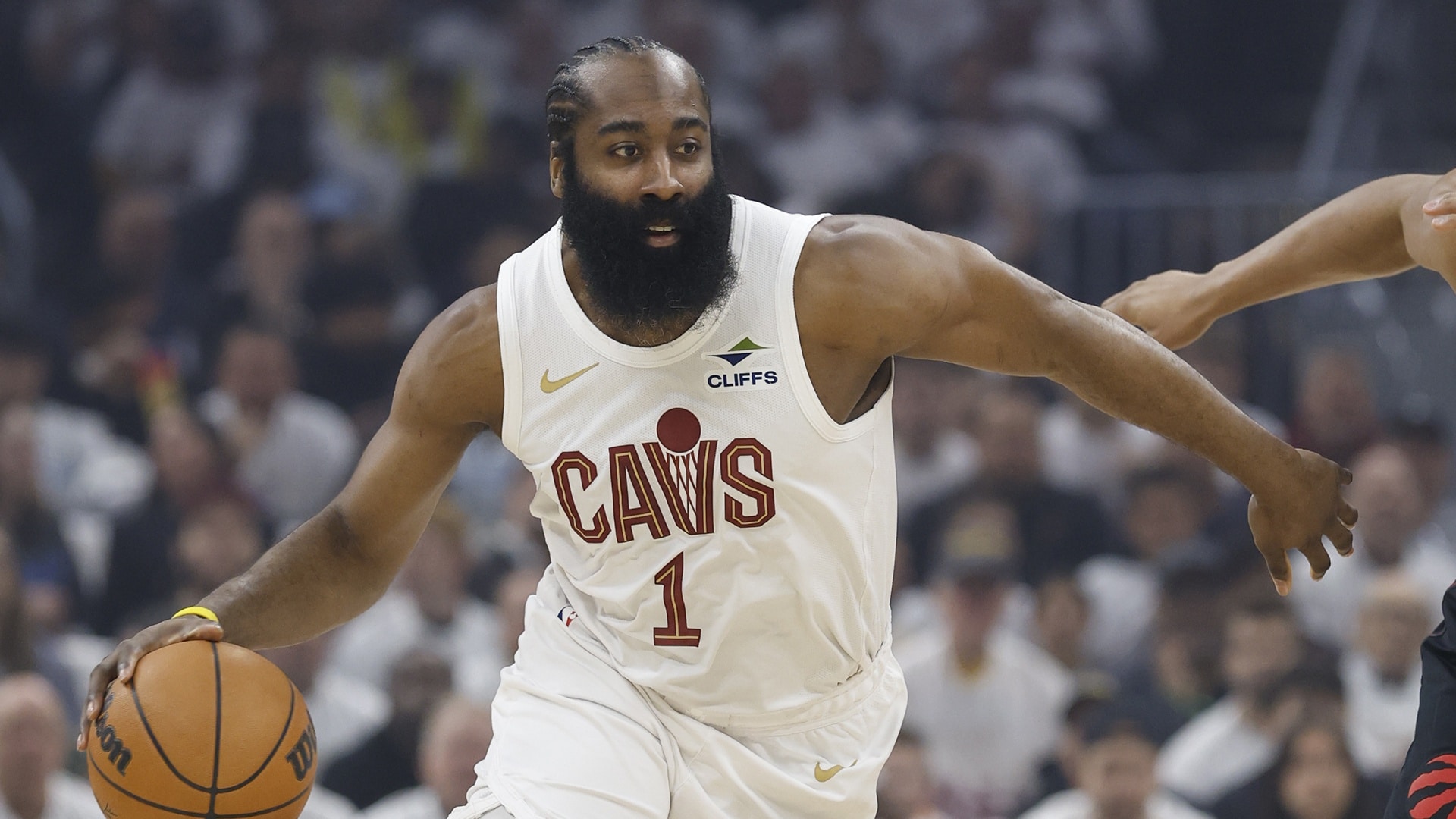 NBA Playoff Thrills: Magic-Pistons Epic, Cavs Fight Back