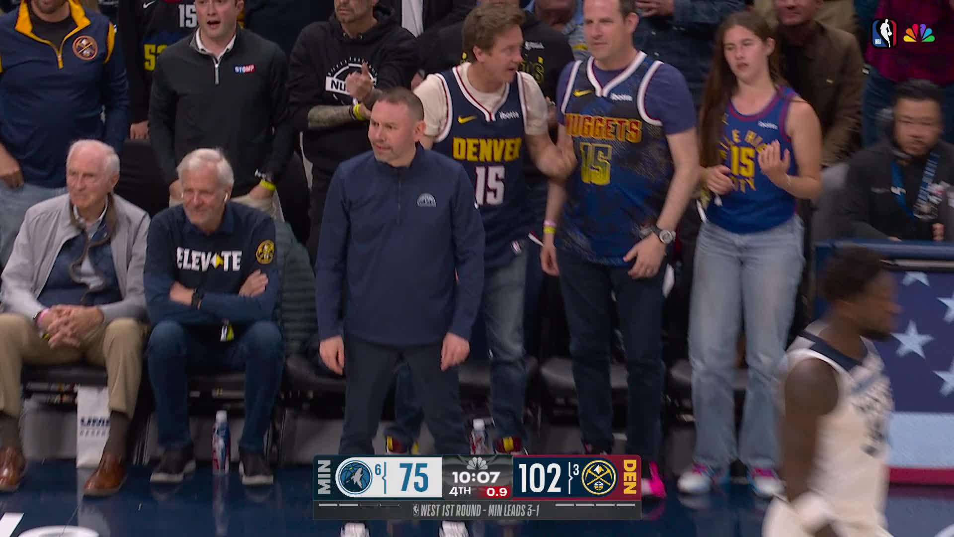 Jamal Murray gets the 3 to fall