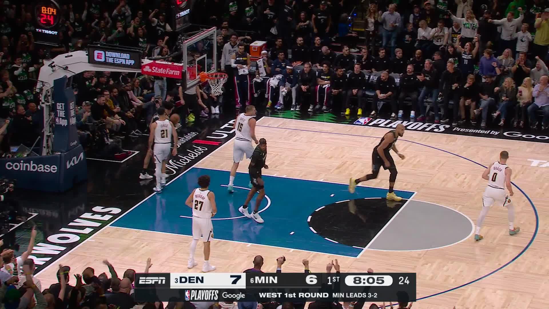 Terrence Shannon Jr. with the slam
