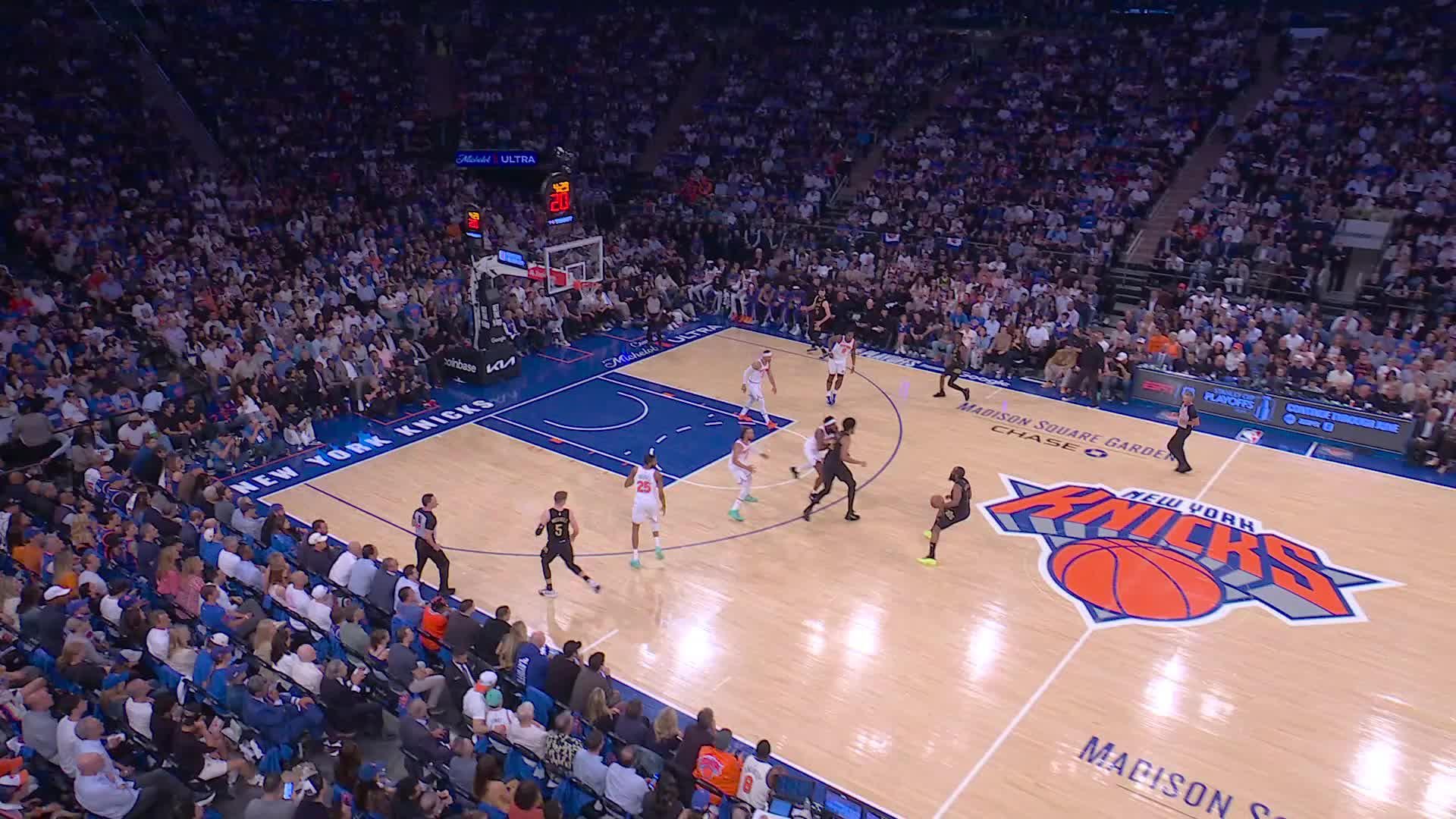 New York Knicks vs. Cleveland Cavaliers - 1st Half Highlights