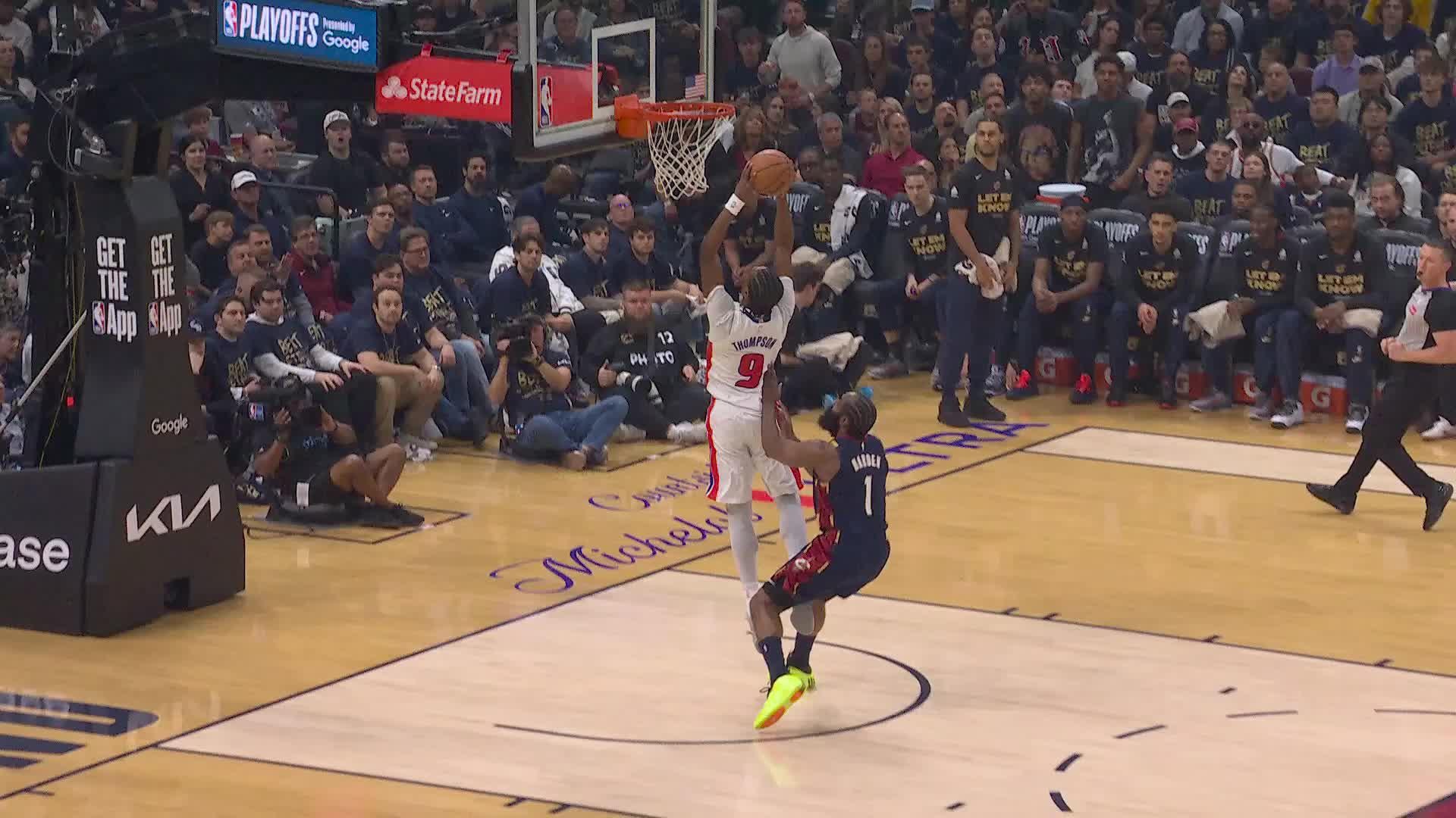 Cleveland Cavaliers vs. Detroit Pistons - 1st Quarter Highlights