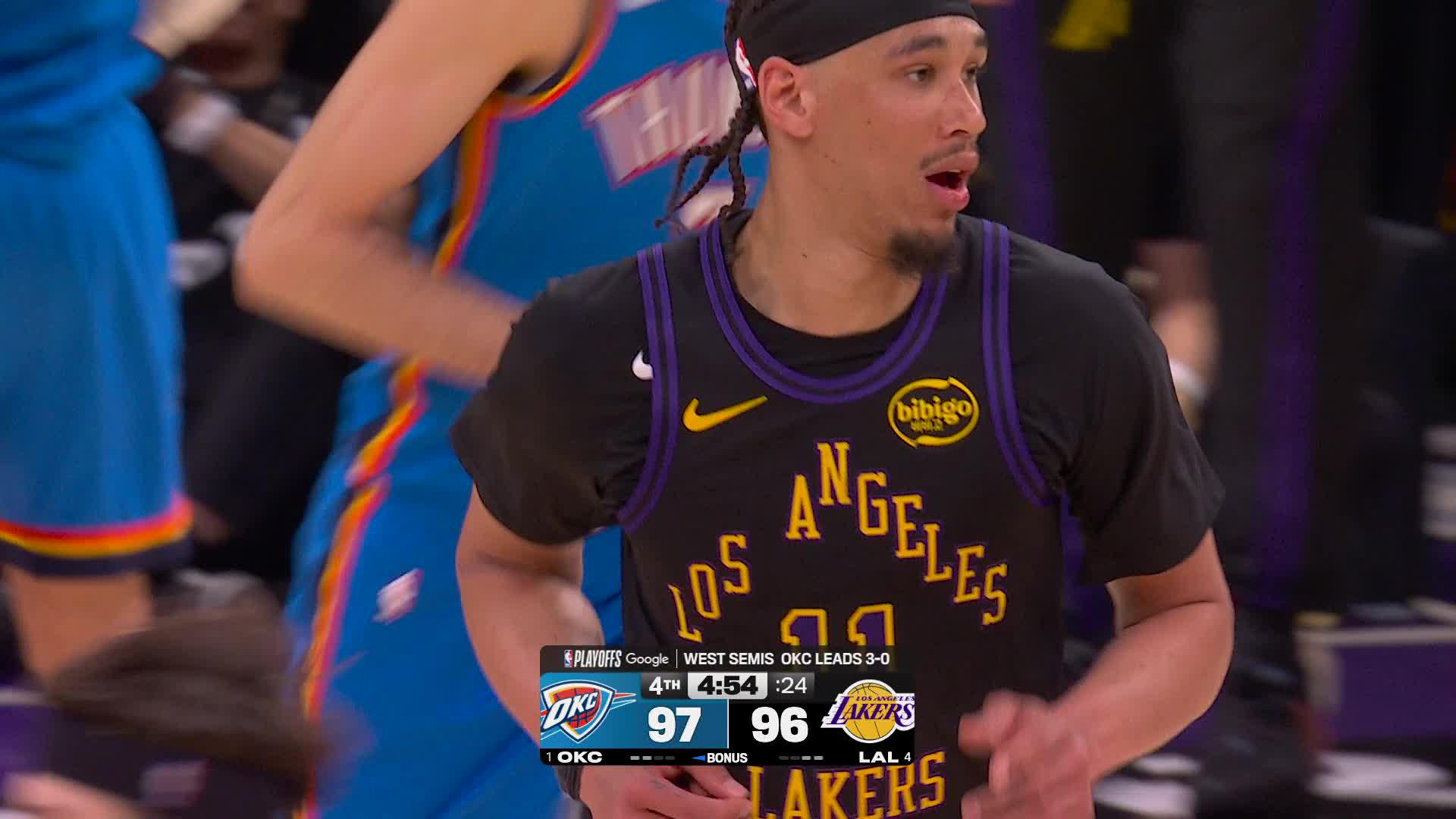 Jaxson Hayes with the dunk