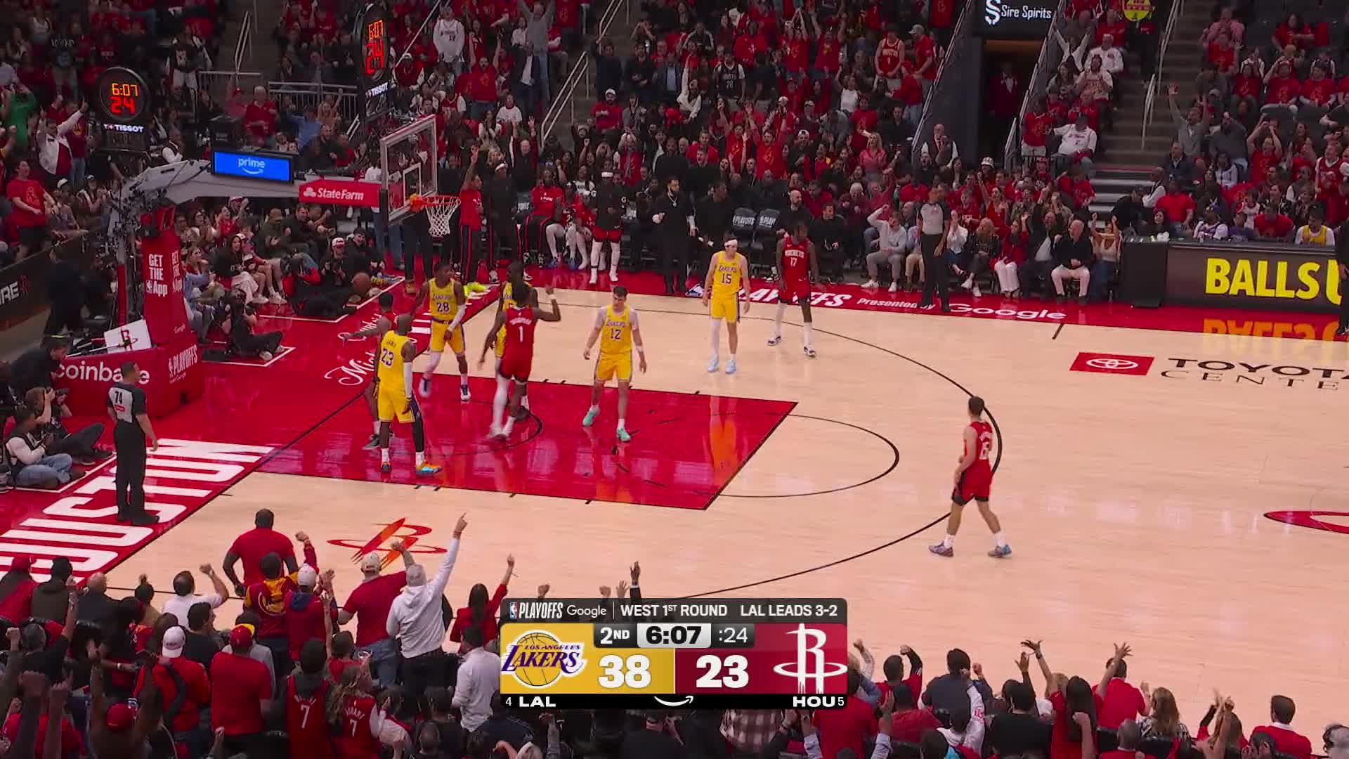 Dunk by Jabari Smith Jr.
