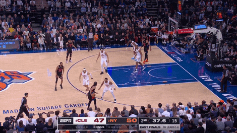 Josh Hart wide-open 3-pointer