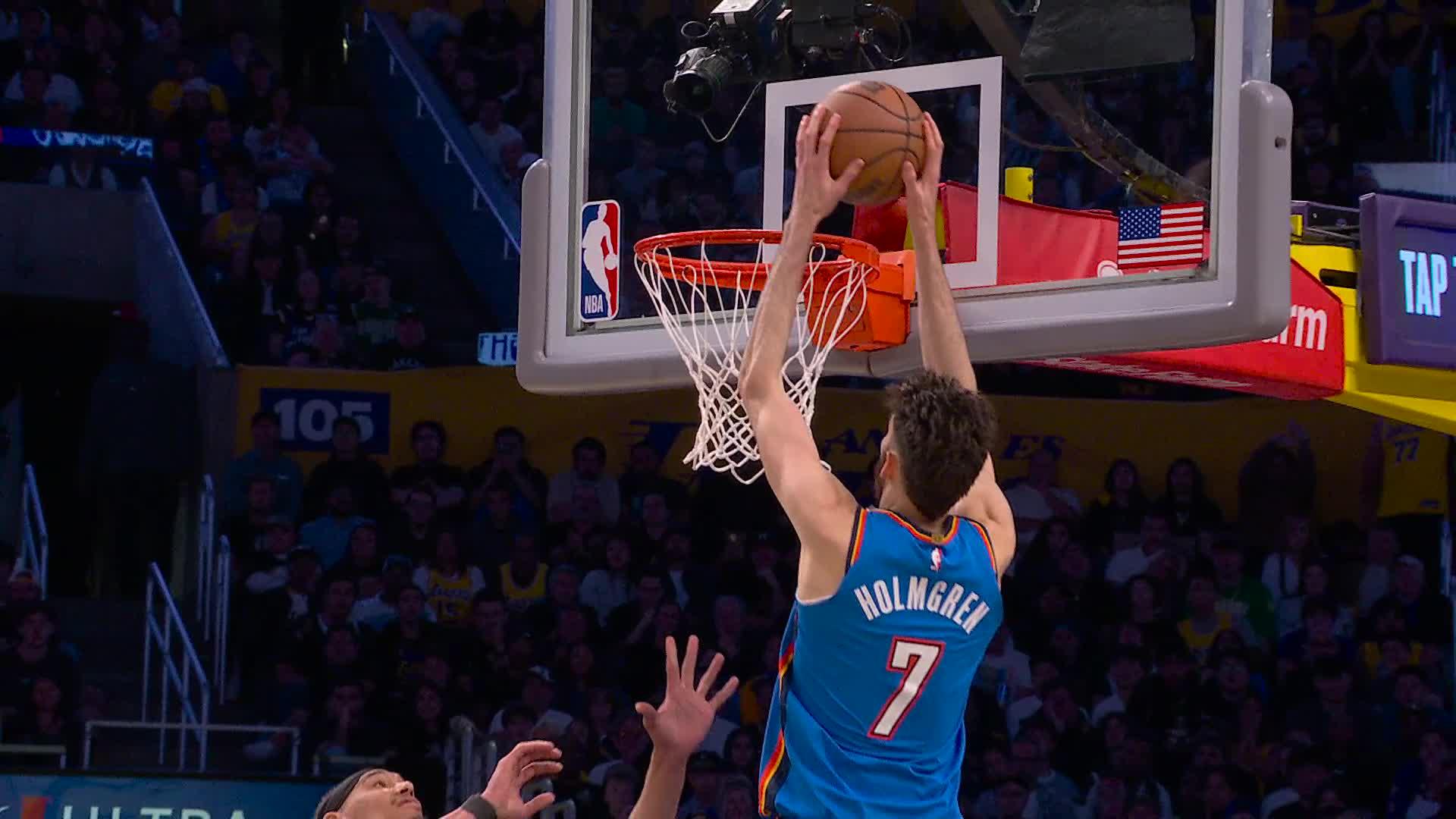 Dunk by Chet Holmgren