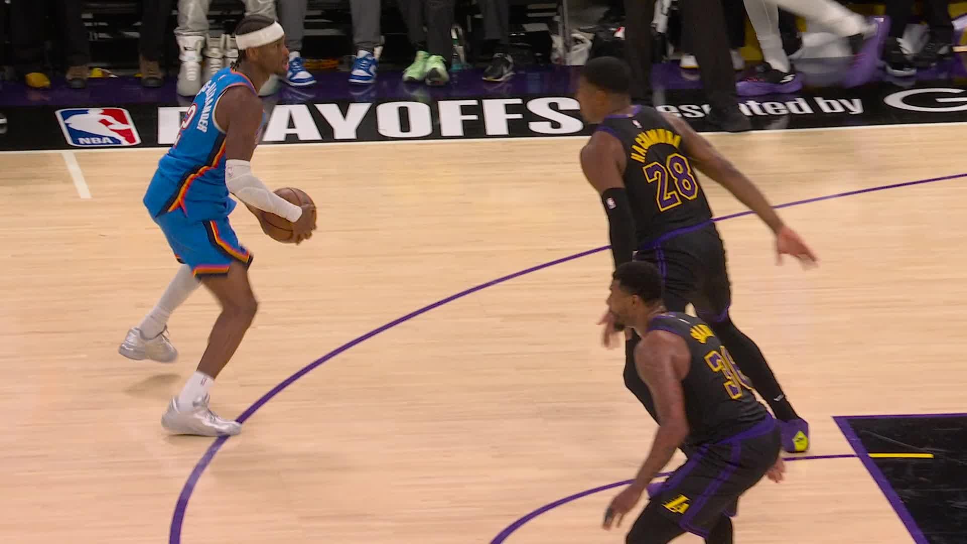 Shai Gilgeous-Alexander dials from long distance