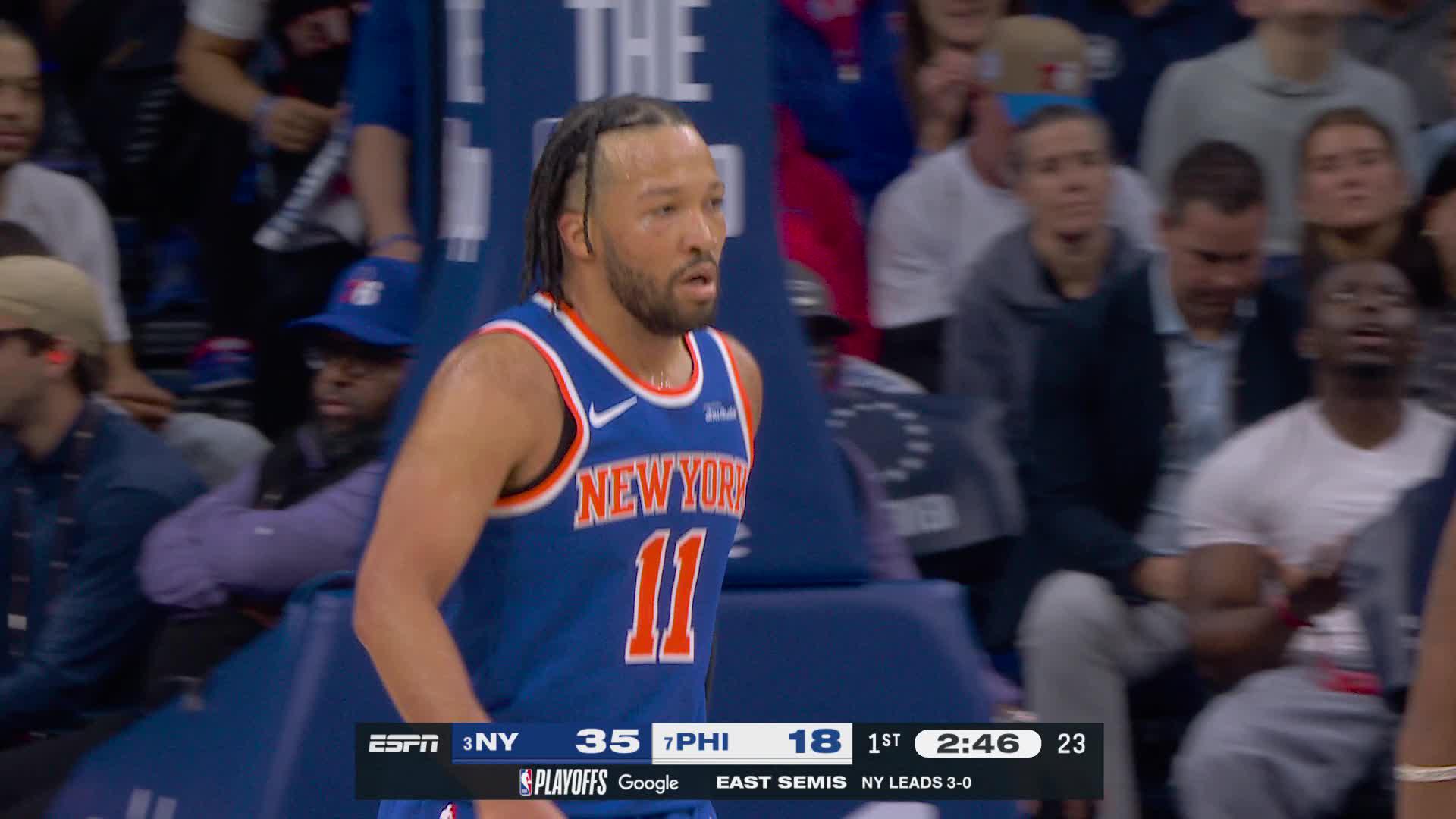 Jalen Brunson connects from deep