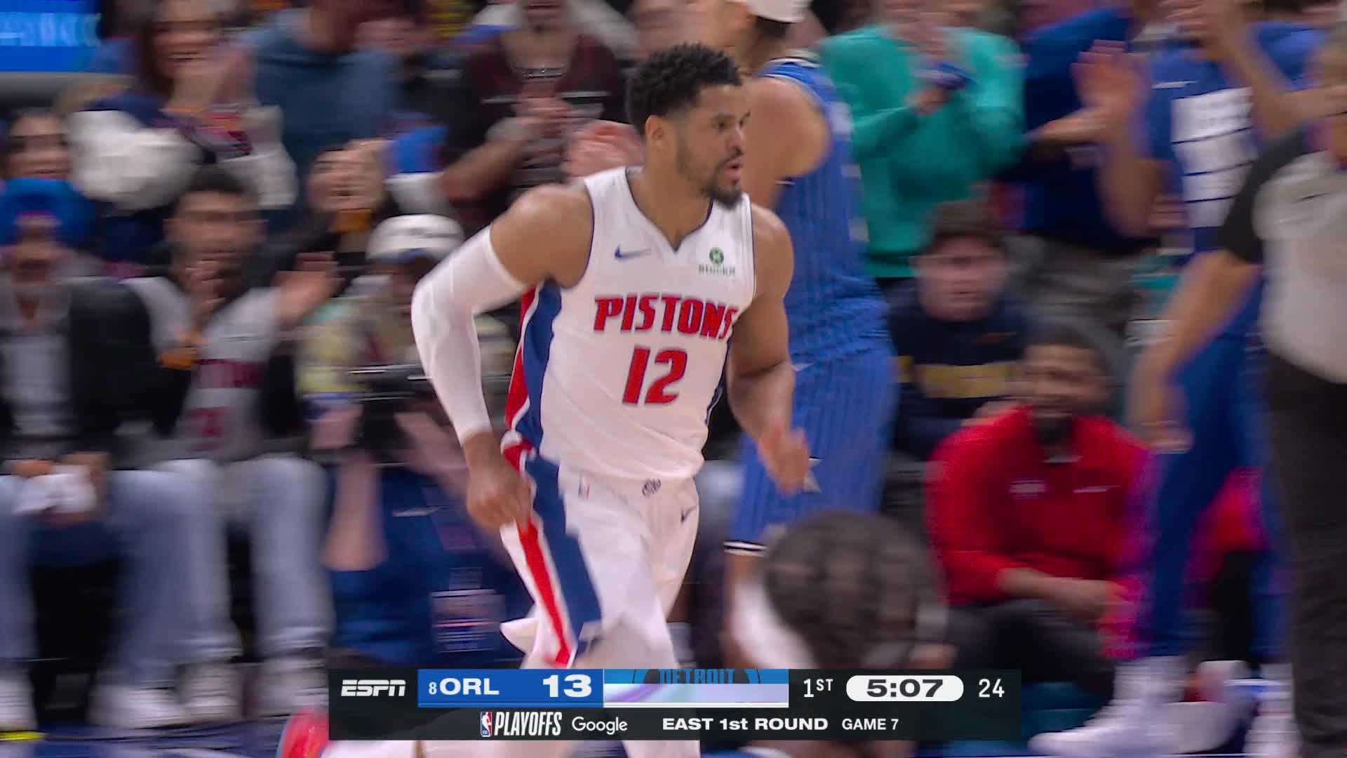 Tobias Harris with the dunk
