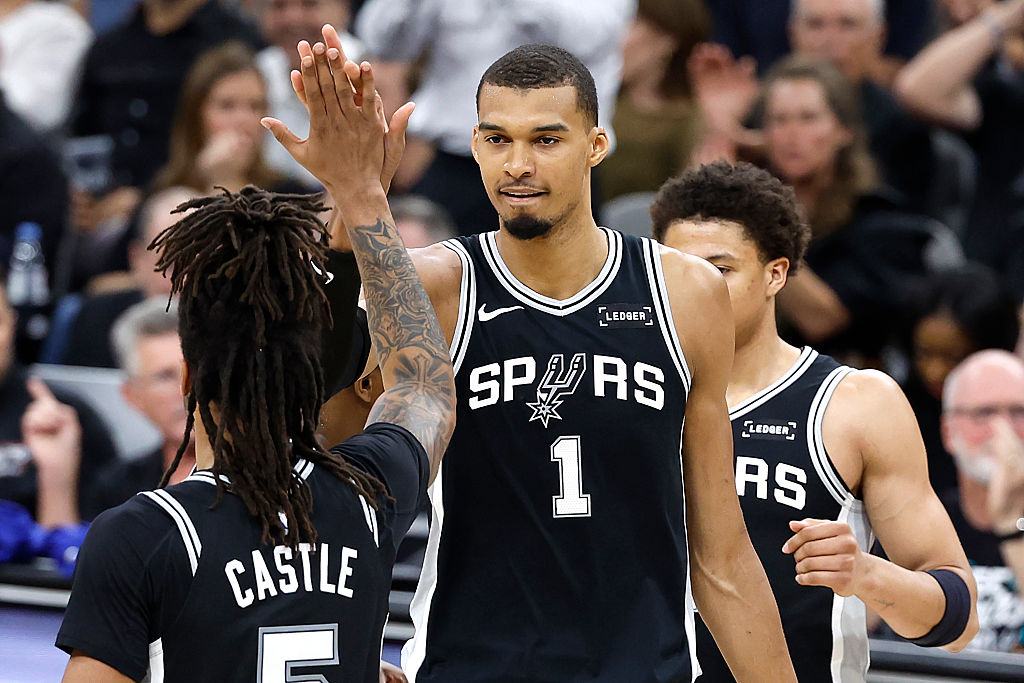 Recap: Wemby leads Spurs to pivotal Game 5 win