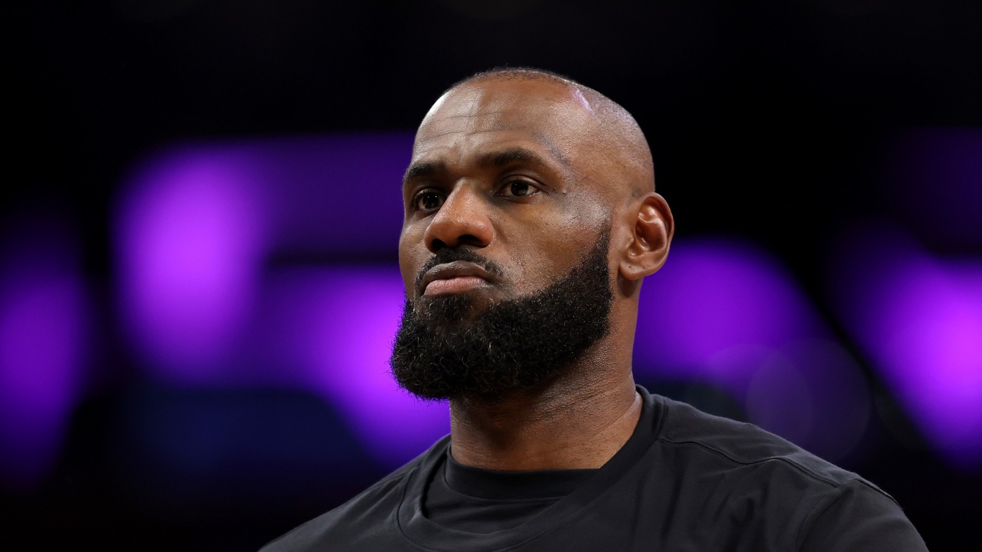 Έκθεση Bleacher: Ο LeBron μοιράζεται το χρονοδιάγραμμα για το NBA Free Agency και την απόφαση αποχώρησης