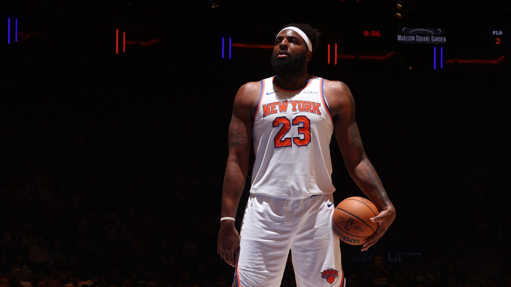 Reports: Knicks center Mitchell Robinson has a broken right pinkie finger
