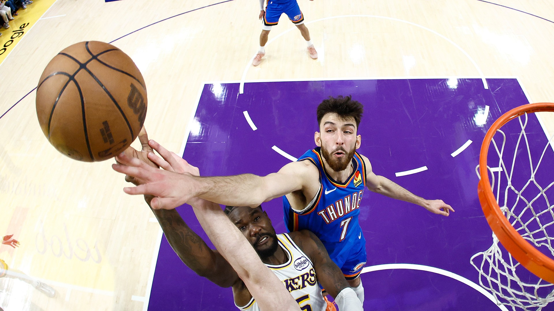 Thunder Dominance: Lakers on Brink of Playoff Sweep