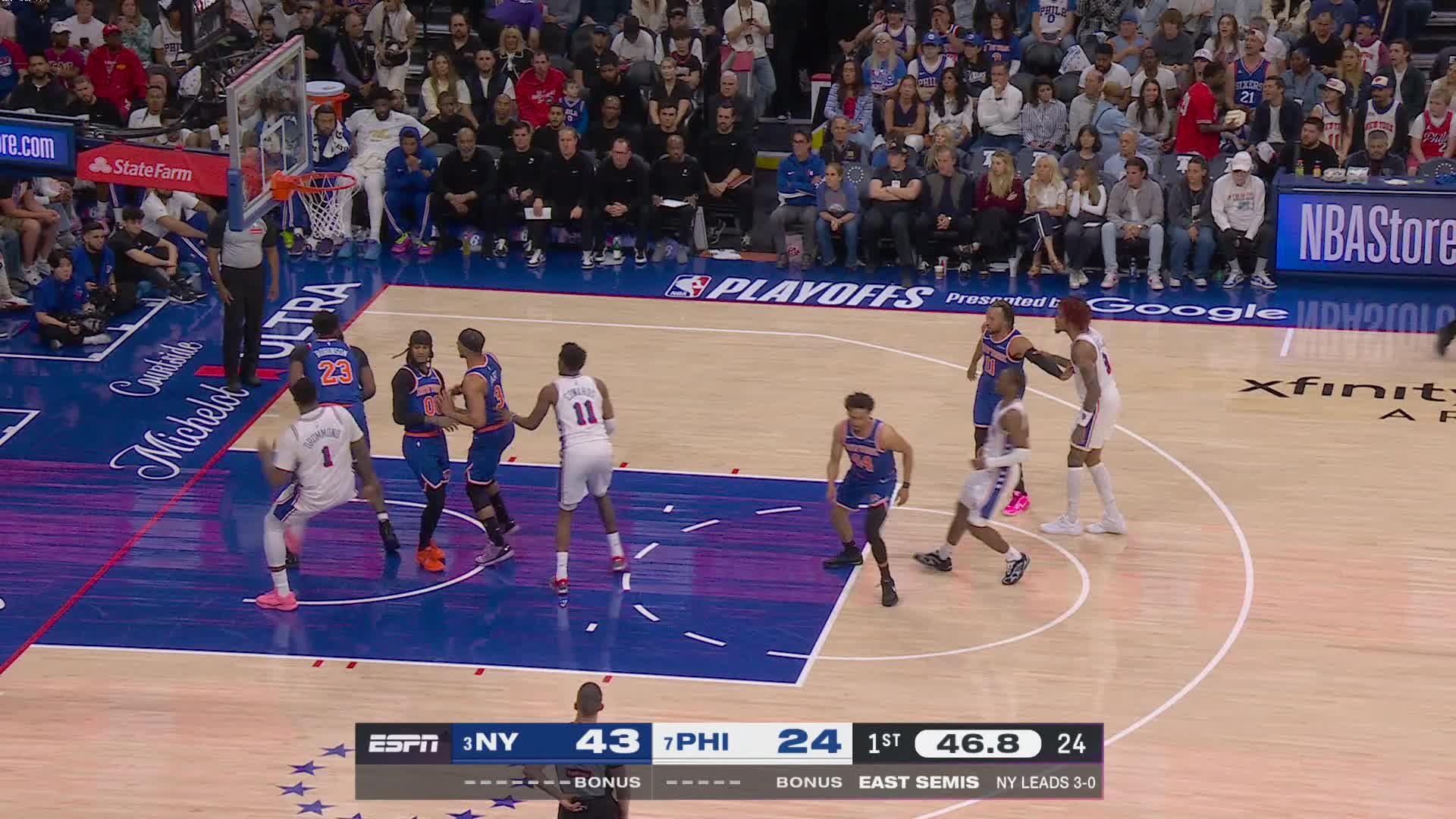 Philadelphia 76ers vs. New York Knicks - 1st Quarter Highlights