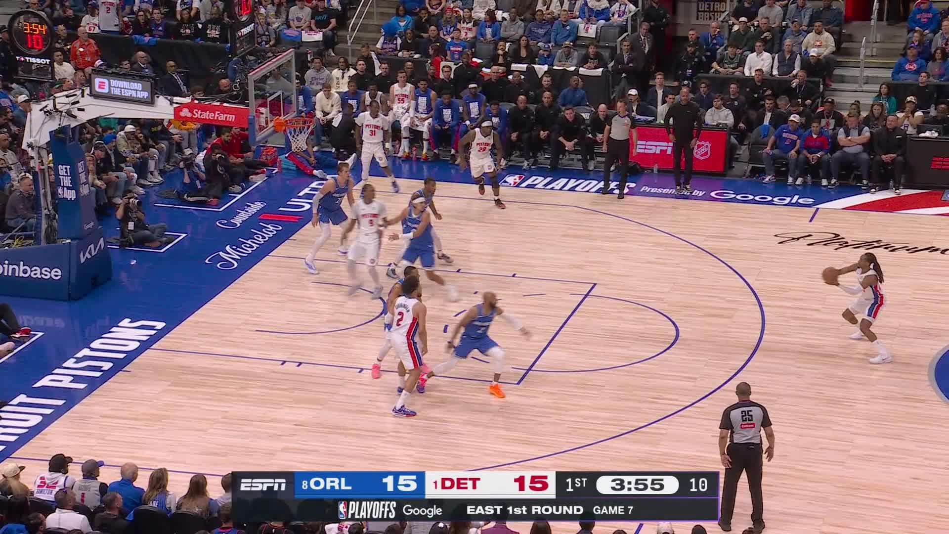 Daniss Jenkins dials from long distance