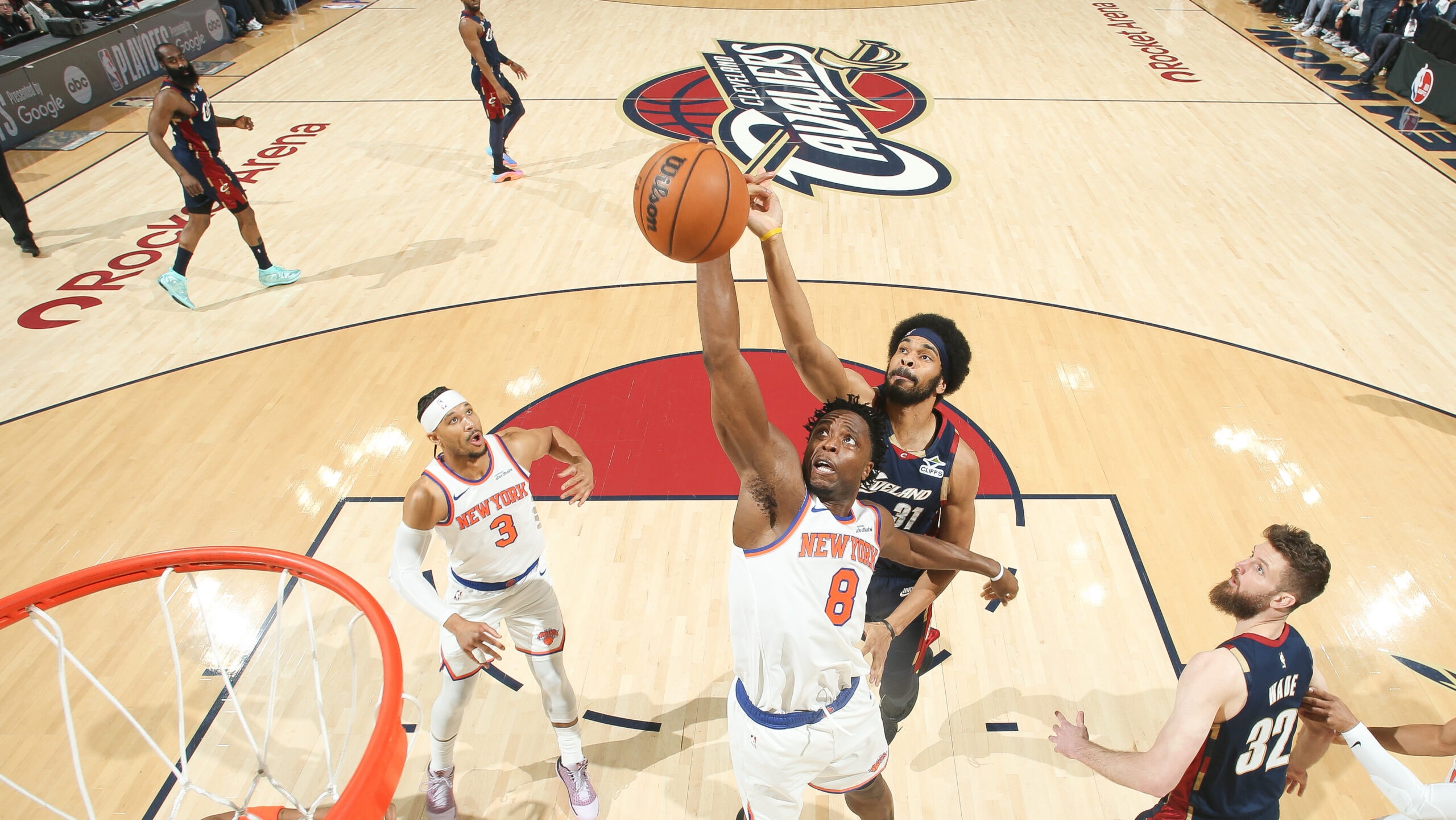 4 takeaways: Knicks continue hot streak with Game 3 win over Cavaliers