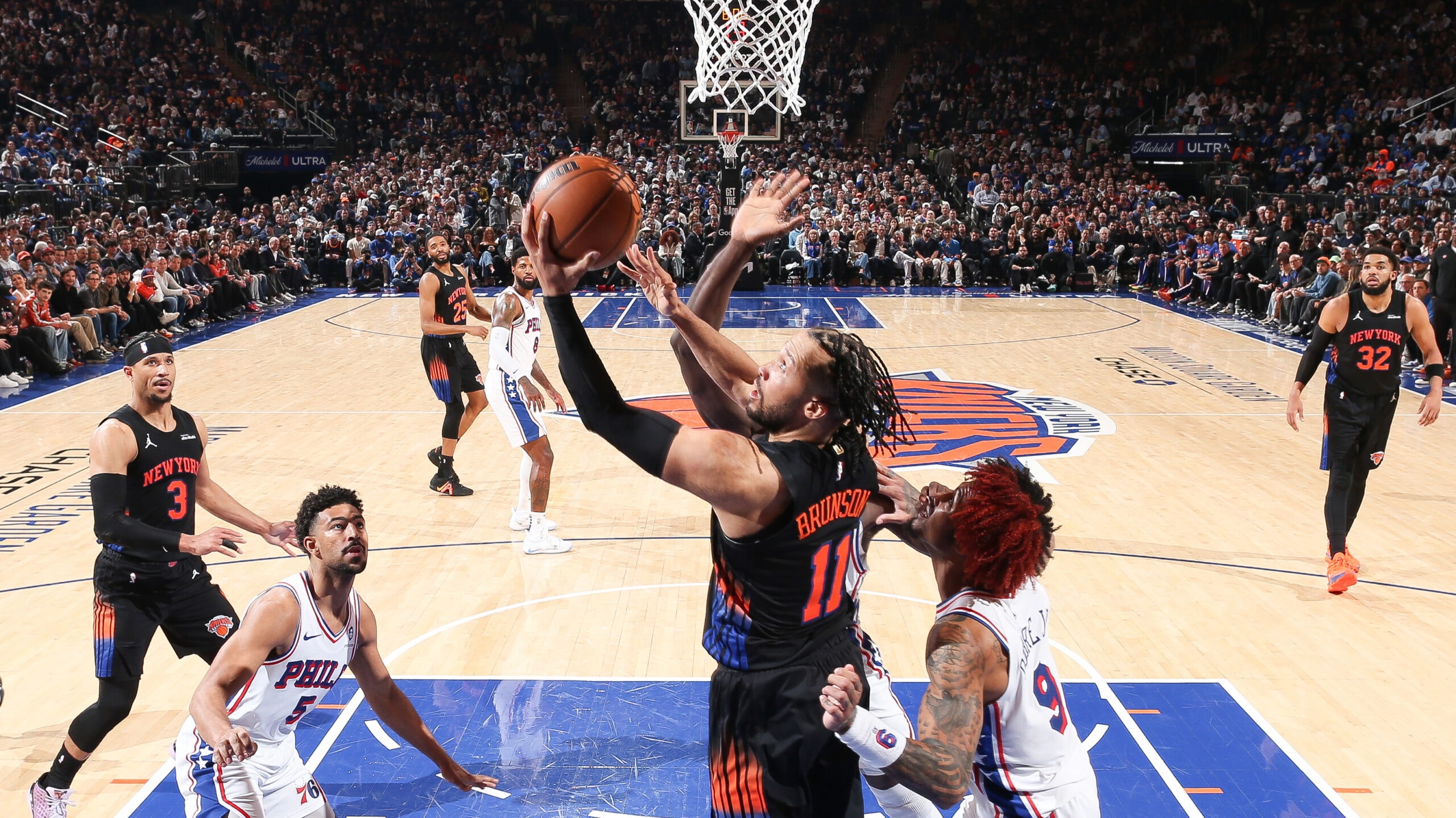 Knicks Big 3 combine for 70 points in Game 2 win
