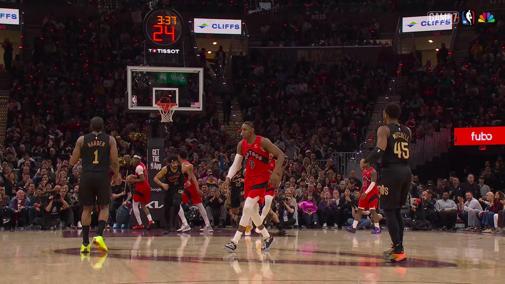 Cleveland Cavaliers vs. Toronto Raptors - 2nd Quarter Highlights