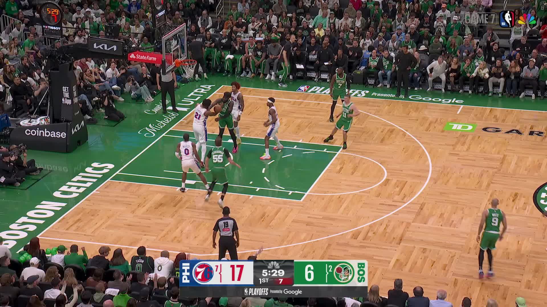 Derrick White from deep!