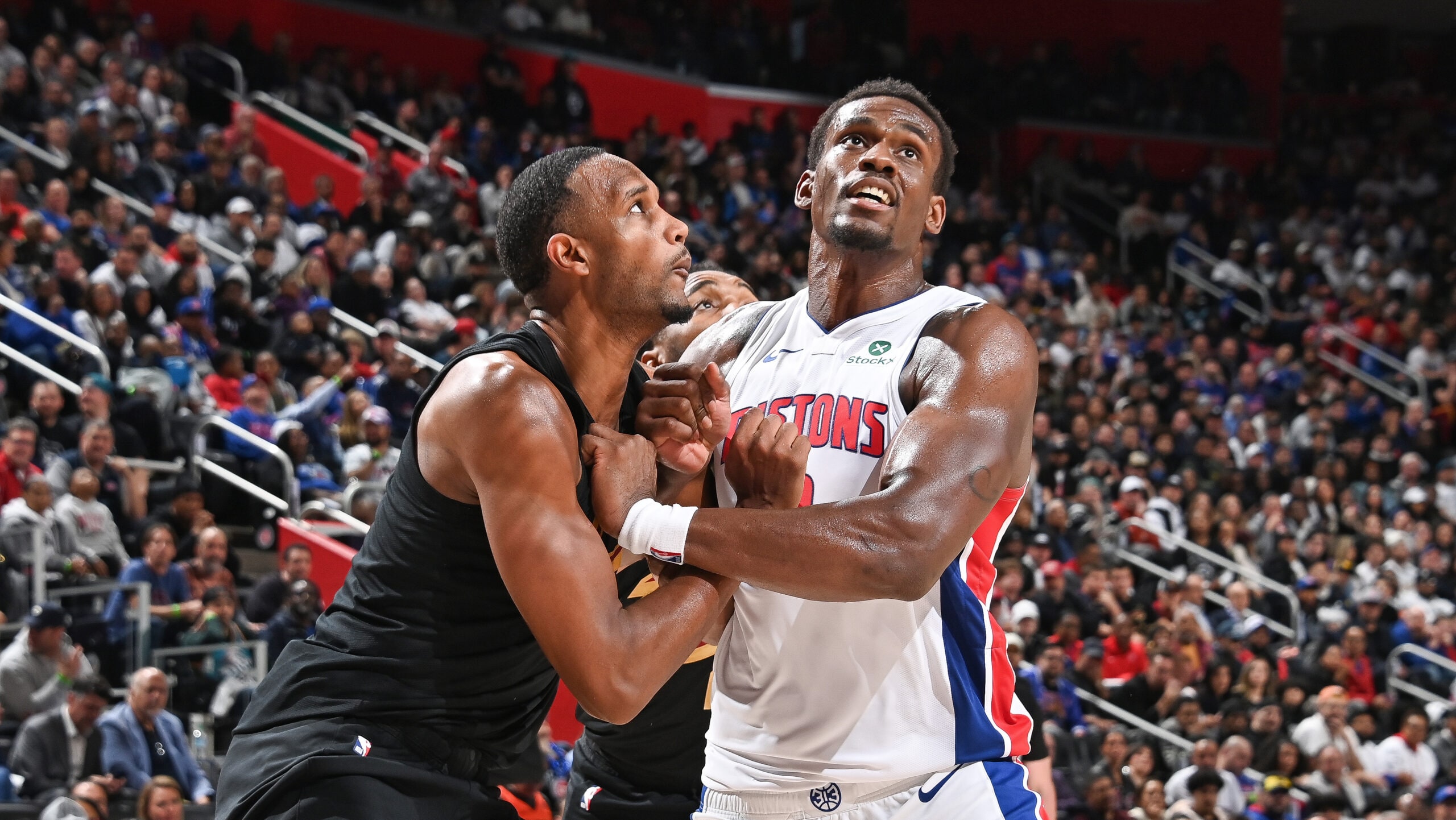 Play from pair of bigs could determine crucial Game 5