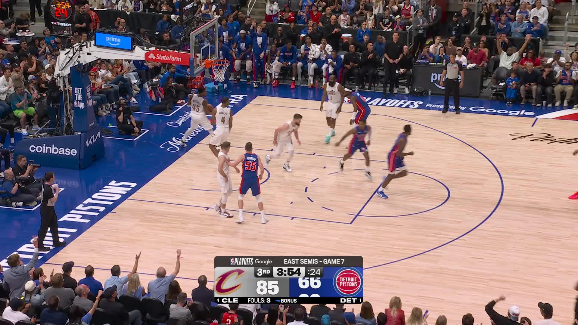3-pointer by Duncan Robinson