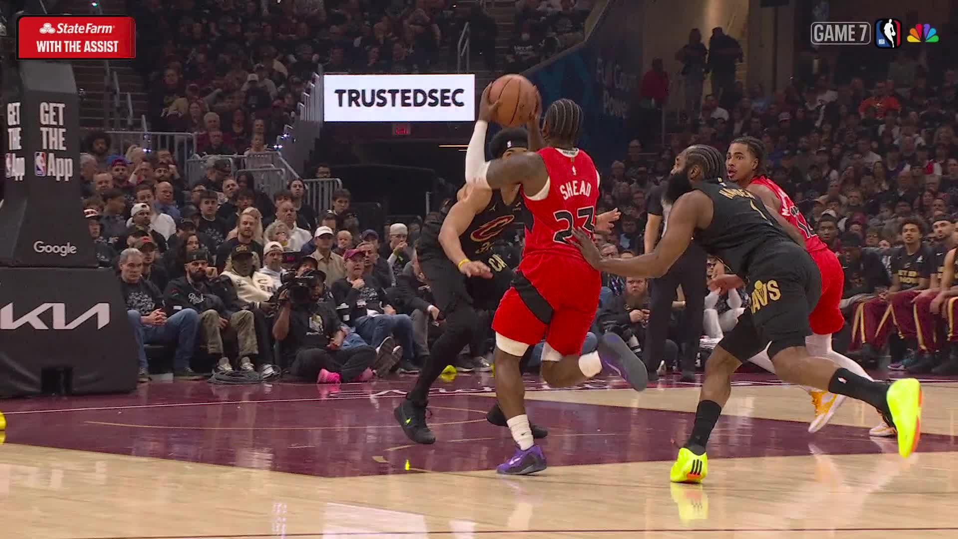 Cleveland Cavaliers vs. Toronto Raptors - 1st Half Highlights