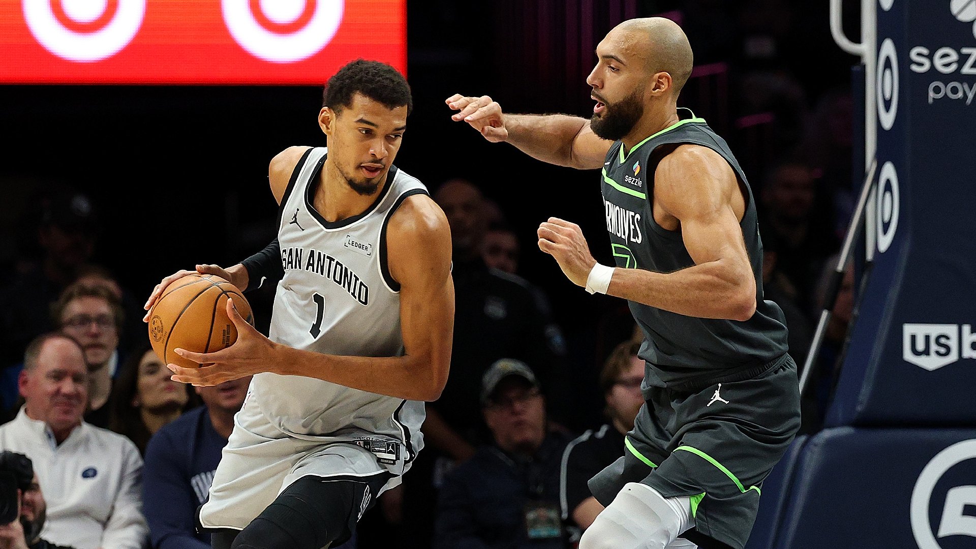 Knicks demolish Hawks by 51 points, seize largest halftime lead in NBA playoff history — image 6