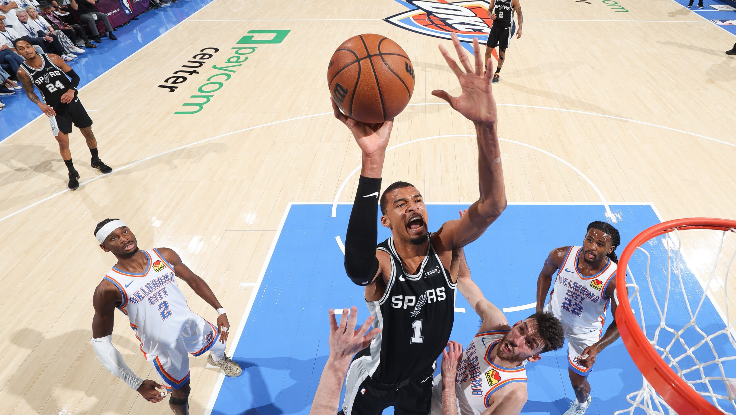 Facing elimination, Spurs look for big response to push series back to OKC