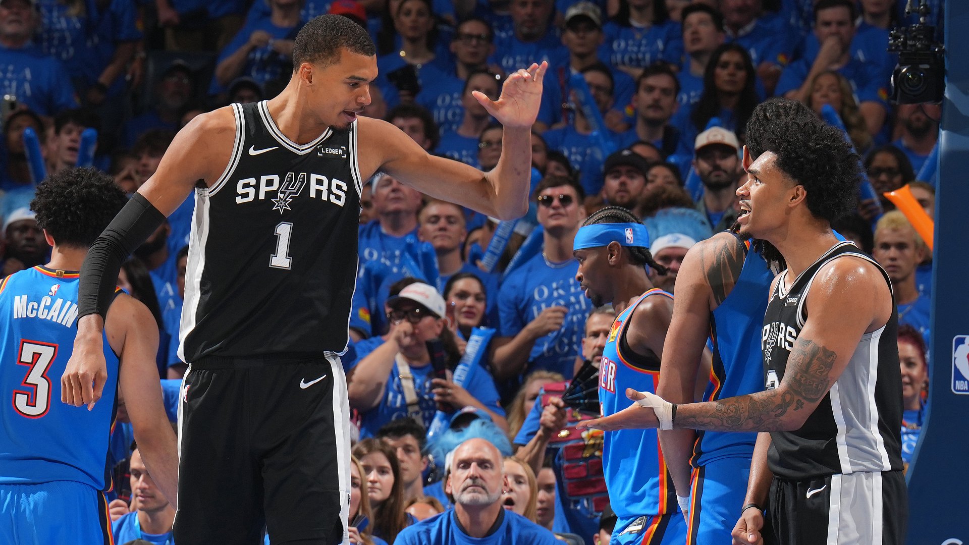 Starting 5: Spurs win instant classic, plus East Finals begin tonight