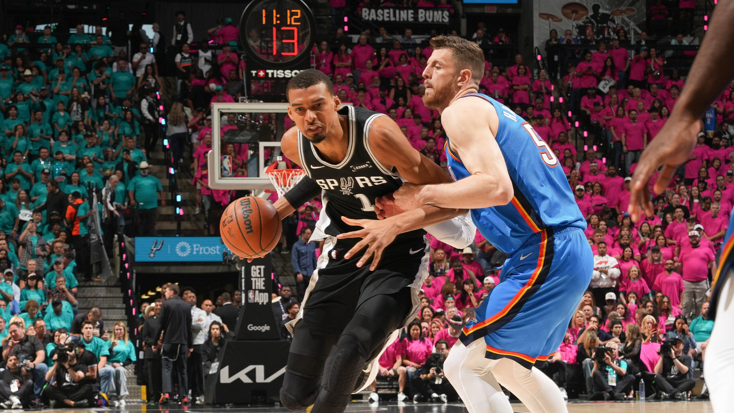Live Updates: Thunder, Spurs aim to secure 2-1 lead in Western Conference Finals