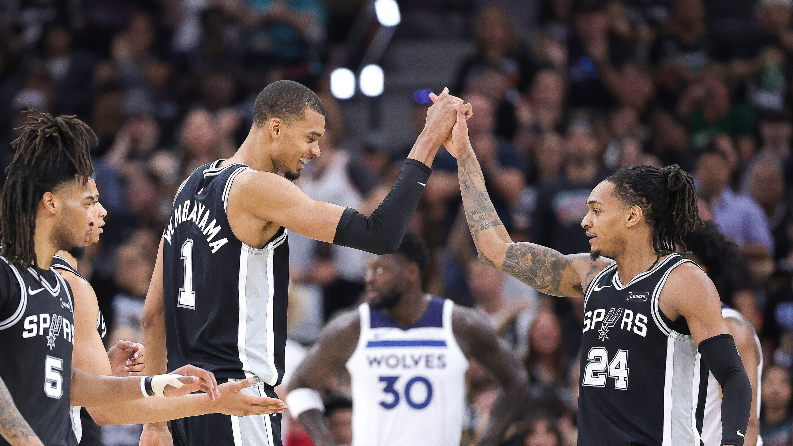 Starting 5: Spurs take 3-2 lead; Looking ahead to Game 5 of Cavs-Pistons