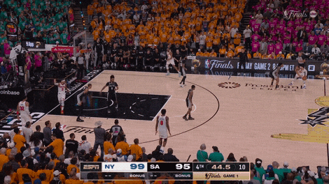Jalen Brunson fadeaway jumper