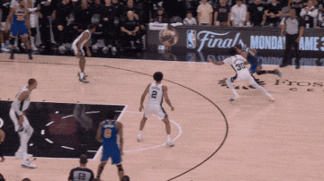 Jalen Brunson shakes Julian Champagnie for a fadeaway jumper, then steals the ball after Victor Wembanyama tosses it off Stephon Castle's back as the Spurs race up the floor.